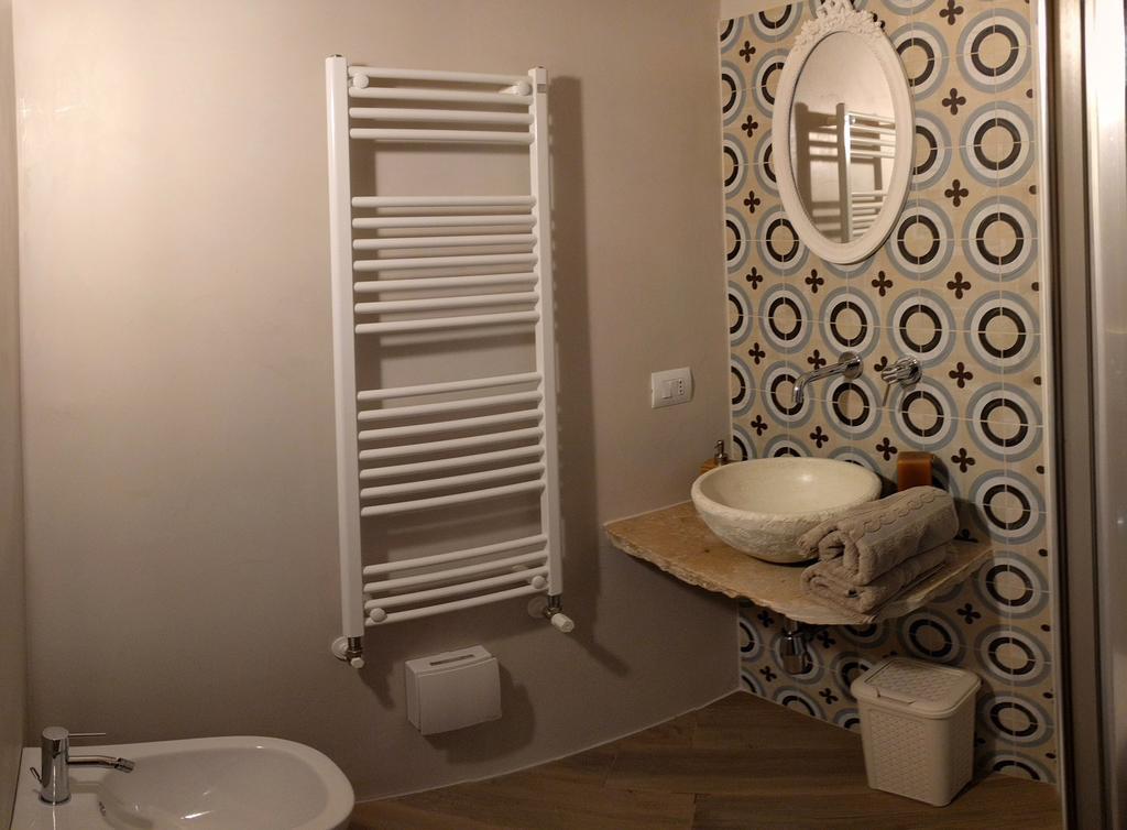 Palazzo Manfredi - Bed And Breakfast Monopoli Exterior photo