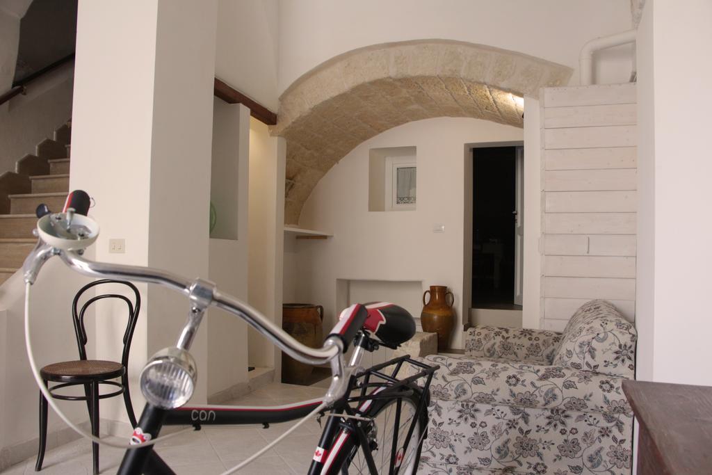 Palazzo Manfredi - Bed And Breakfast Monopoli Exterior photo